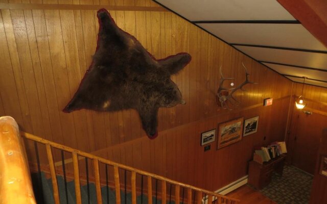 Black Cat Guest Ranch