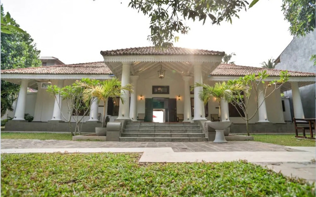 OYO 549 Pinipahana Walauwa