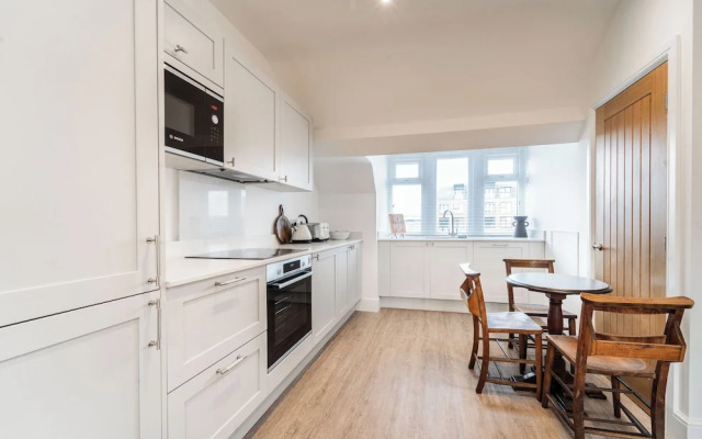 8 The Quadrant Luxury Apartments Hoylake
