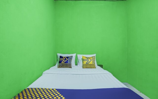 OYO Homes 90996 Desa Wisata Pulesari Syariah