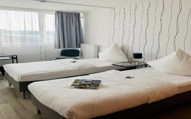 [Bee]Village Messehotel Hannover-Laatzen.