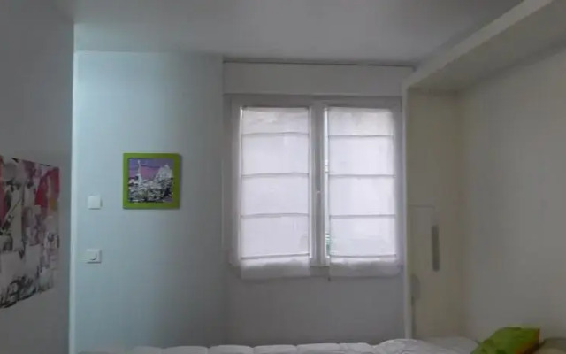 Apartment Paris - Voltaire
