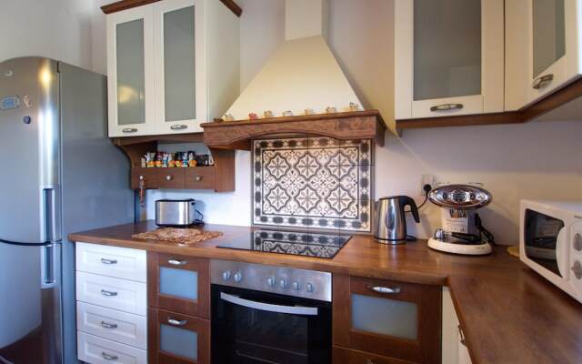 Villa Amvrosia in Armeni