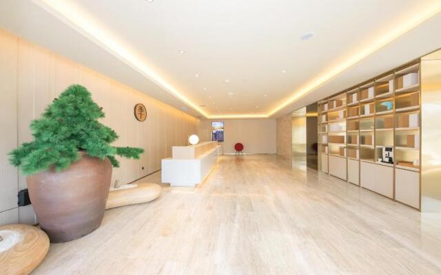 Ji Hotel Zhangjiakou Railway Station