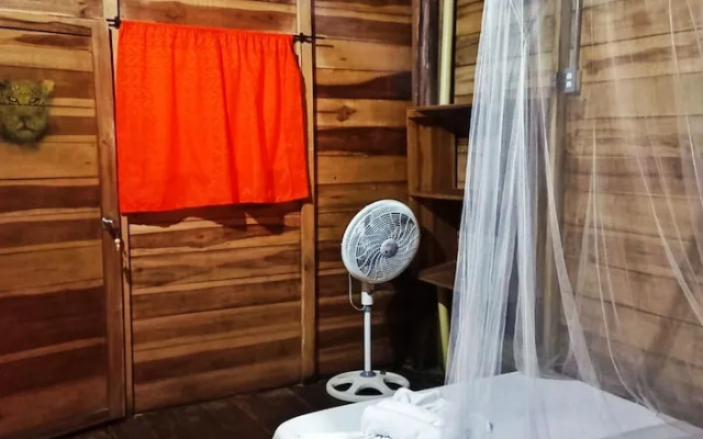 The Mompe Hostal Beach