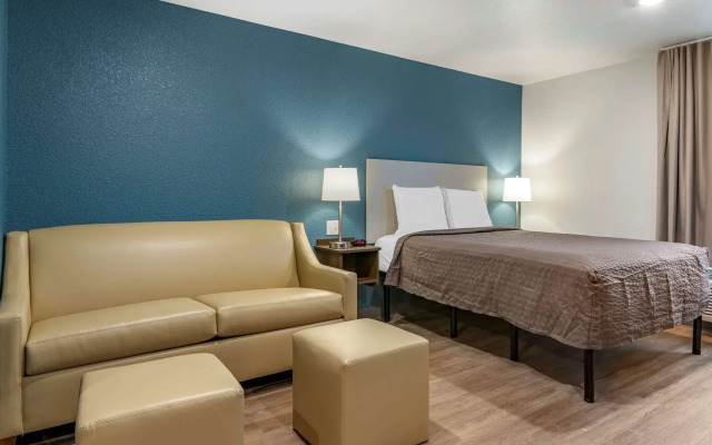 WoodSpring Suites Brunswick