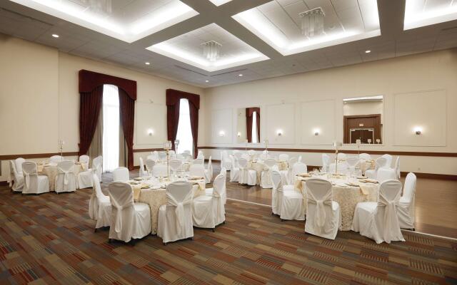 Best Western Plus Orangeville Inn & Suites