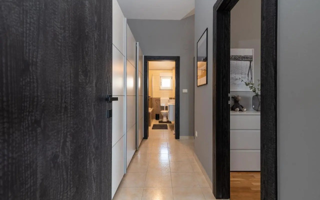Apartment No. 8