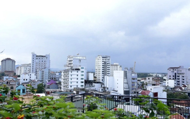 Jade Scene Hotel