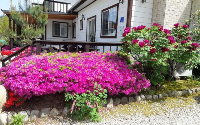 Izmir Pension