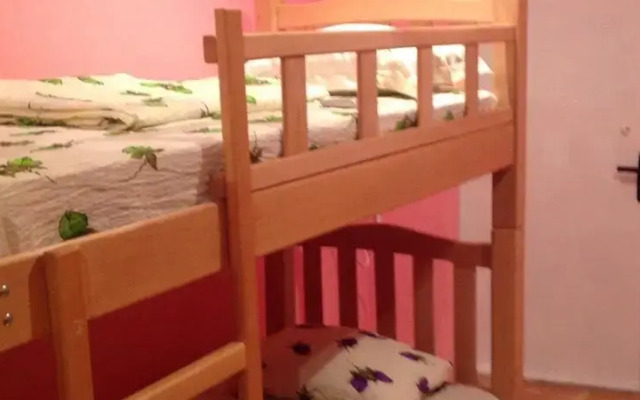 Mini Hostel Katalikosi