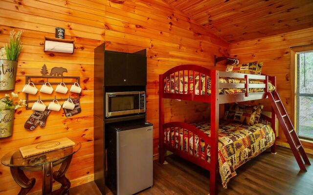 Bigfoot Lodge Room Four