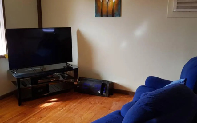 Warmont Apartments Self Contained Home