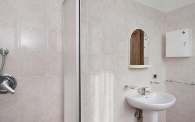 Stunning Farmhouse in Passignano with Swimming Pool