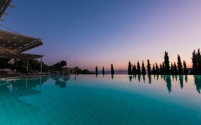 Villa Blue Coast Lagonissi
