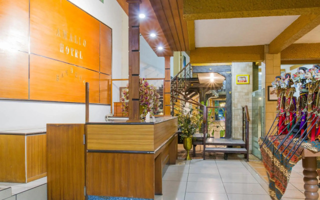 RedDoorz Plus @ Surapati 2