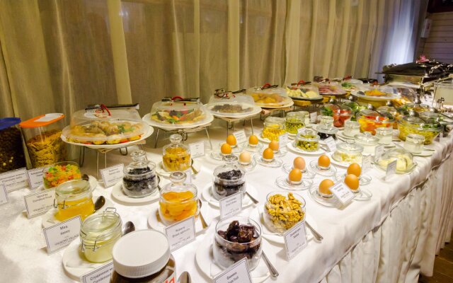 Park Hotel Vnukovo - Kartmazovo