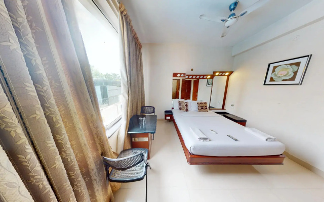 Lotus A Pondy Hotel