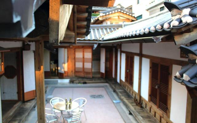 Doo Hanok Guesthouse