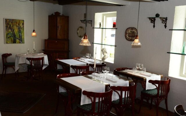 Hotel & Restaurant Fru Larsen