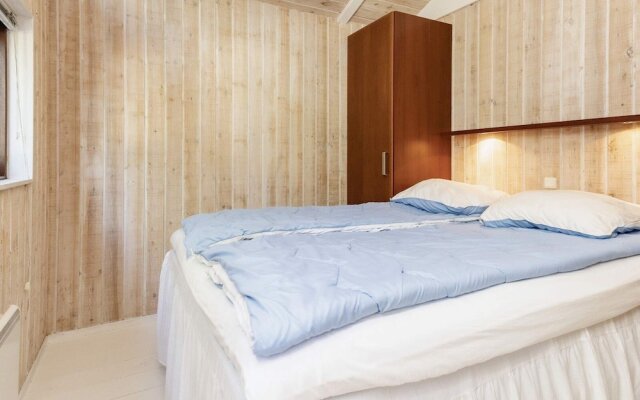 6 Person Holiday Home in Esbjerg V