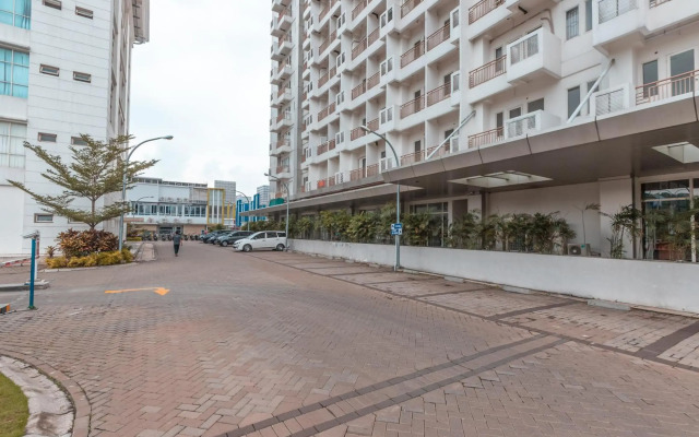 Super OYO 1948 Apartement Sentul Tower
