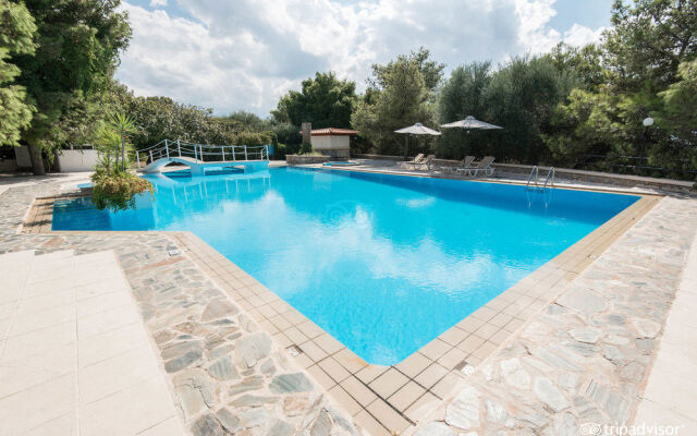 Monte Vardia Hotel