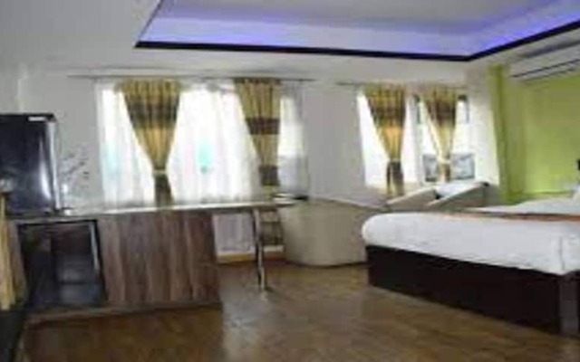 MeroStay 260 Hotel Rate