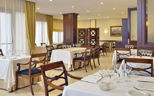 Best Western Premier CMC Girona