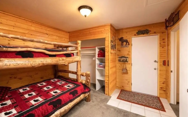 Cozy Red Cabin