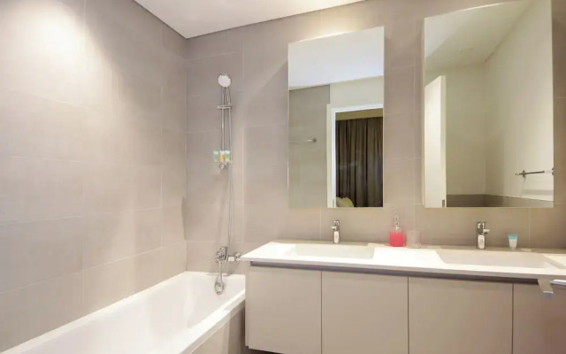 Breeze Residence-Brand New Furnished 2BR