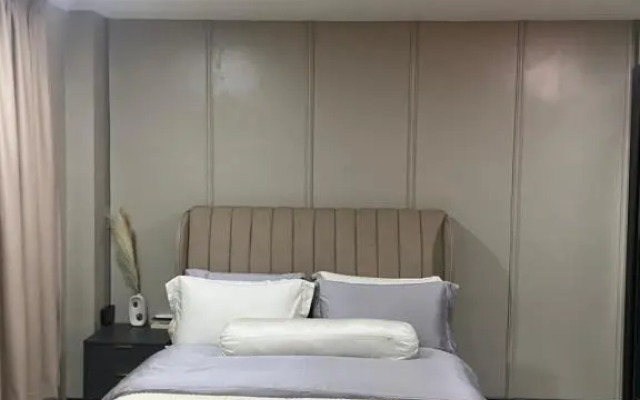 1st Living Subang SS15