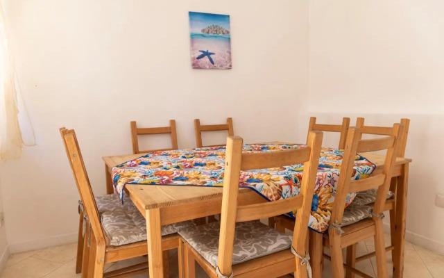 Nice villa only 100m from the beach