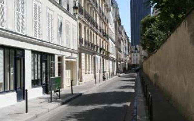 Sunny Saint Germain 1 Bdrm (158)