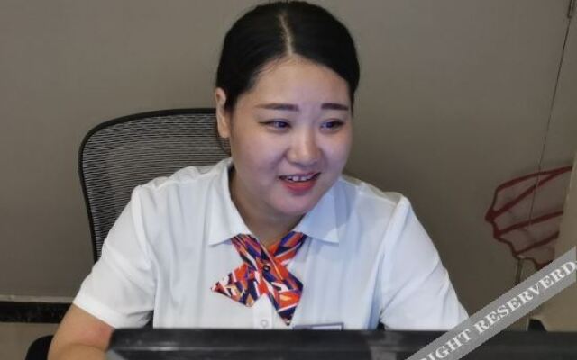 Shell Hotel(Hejian new station)