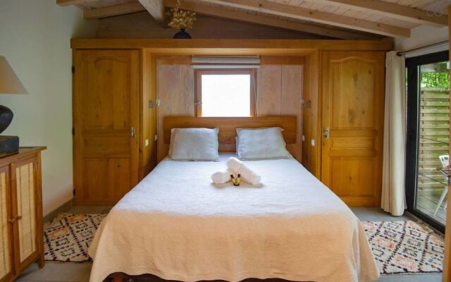 736 Independent House in the Forest