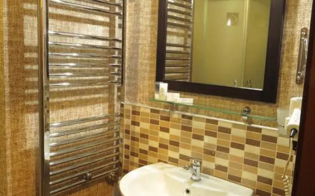 Verman Hotel