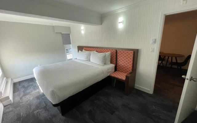 The Vic, Ascend Hotel Collection