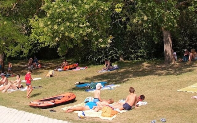 Camping Domaine du Petit Lac