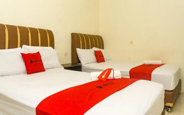 Hotel Surya Java by RedDoorz