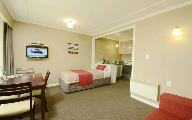 Tower Lodge Motel