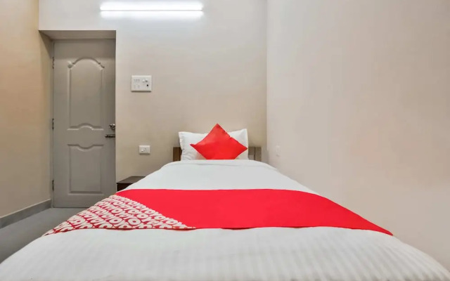 Sri Abirami Inn by OYO Rooms
