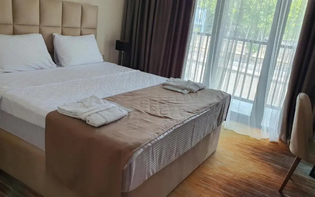 Carousel Hotel