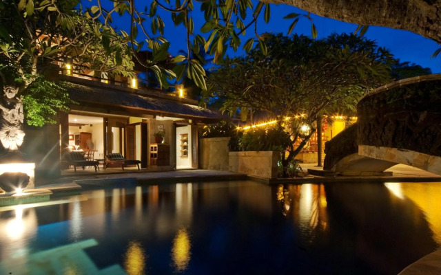 Pool Villa Merumatta Senggigi
