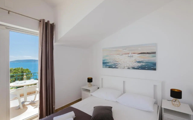 Apartments M