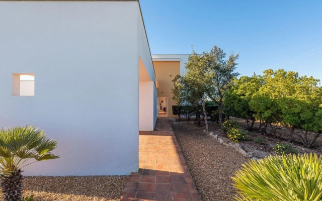 Caixinha 2 GM in Albufeira