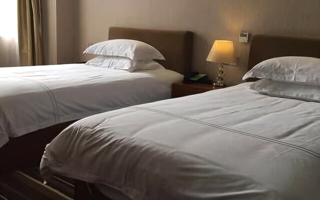 G Hotel