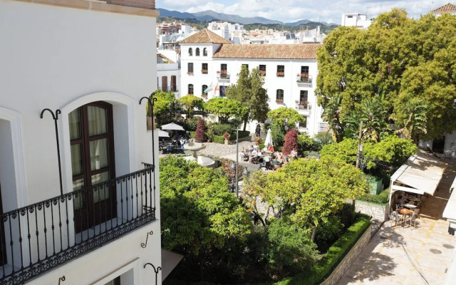 La Malagueña by Croma