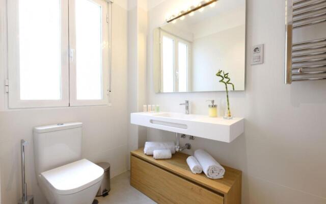 Plaza del Ángel by Madflats Collection