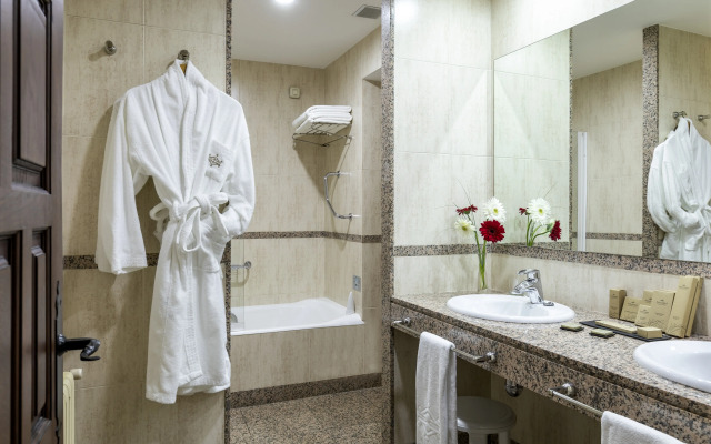 Parador De Monforte De Lemos